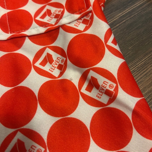 Vintage 70s 7/11 Uniform Polyester Shirt Size S - Picture 5 of 7